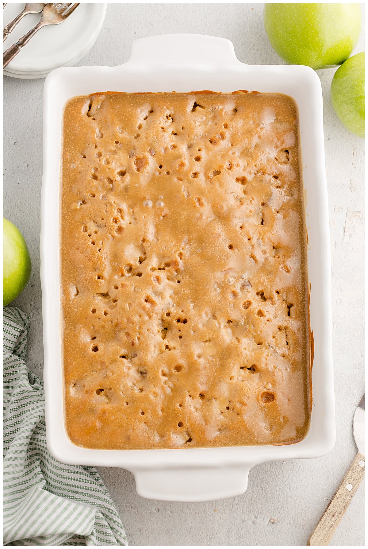Apple Dapple Cake Exclusive