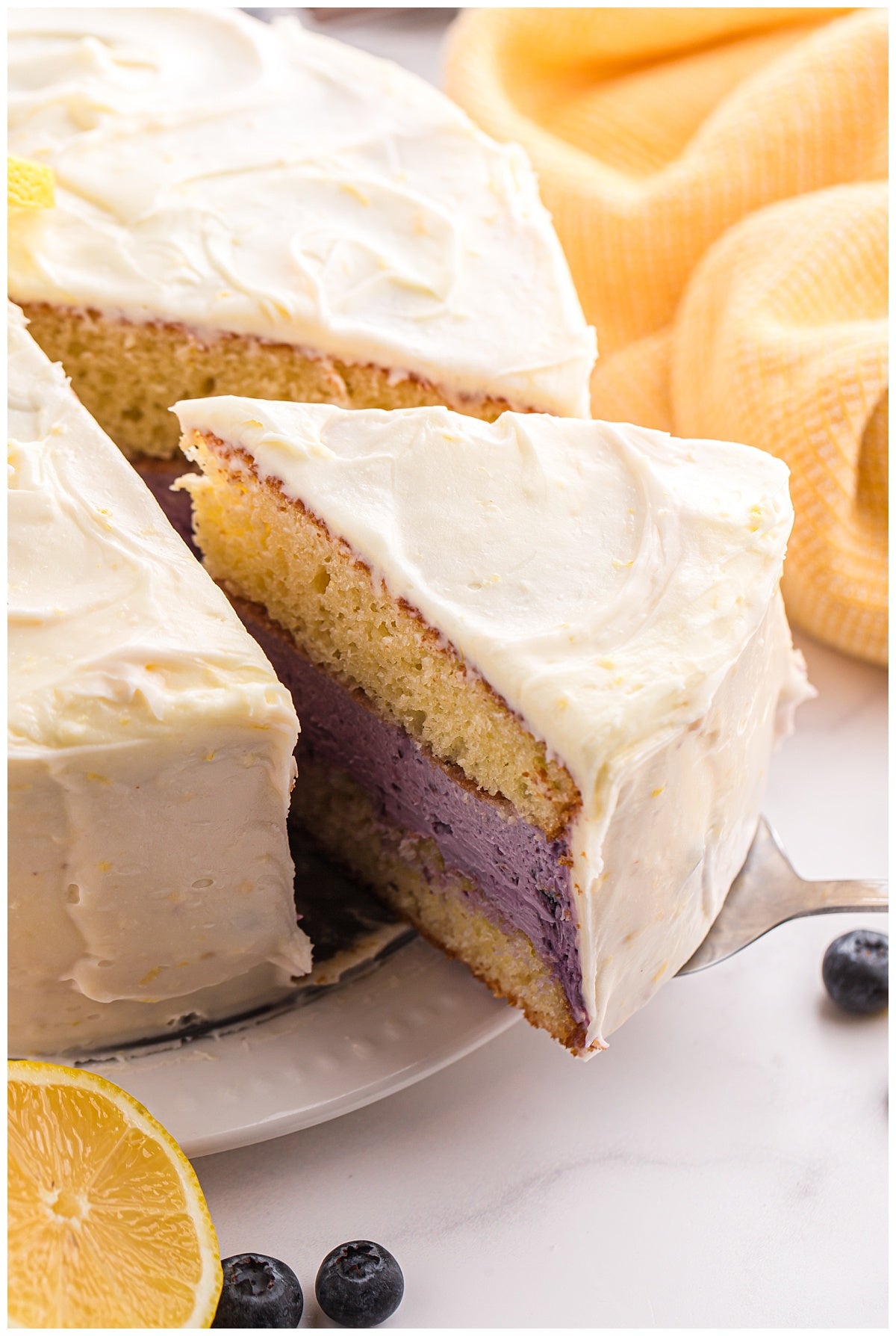 Blueberry Lemon Cheesecake Cake Exclusive