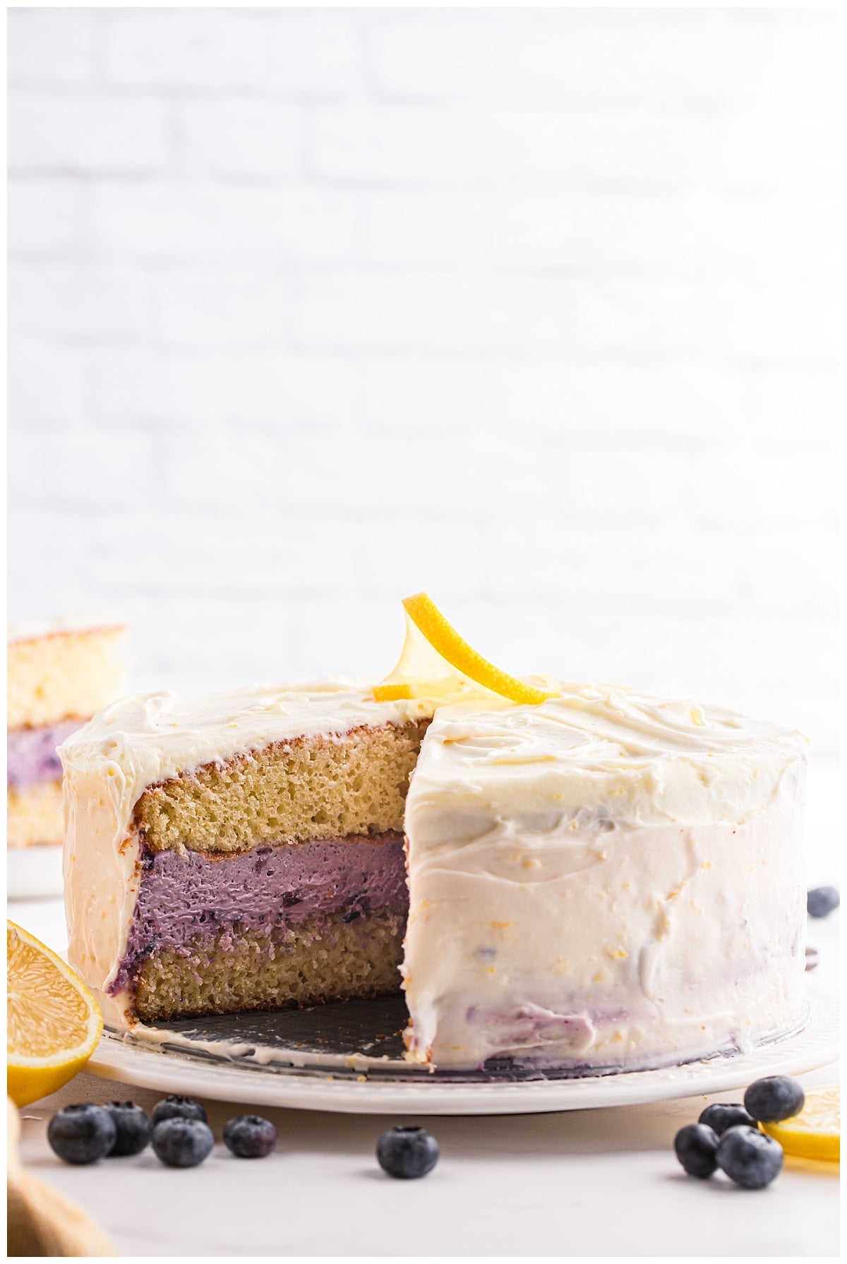 Blueberry Lemon Cheesecake Cake Exclusive