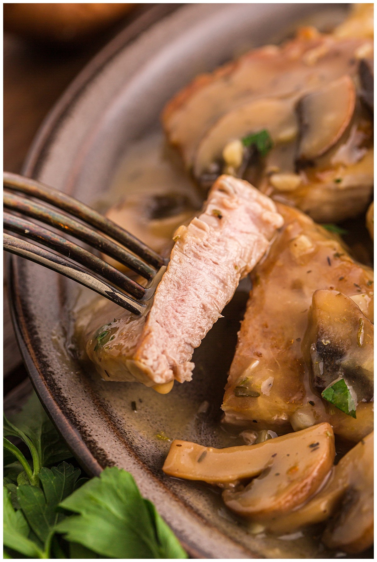 Pork Medallions with Mushroom Gravy Exclusive