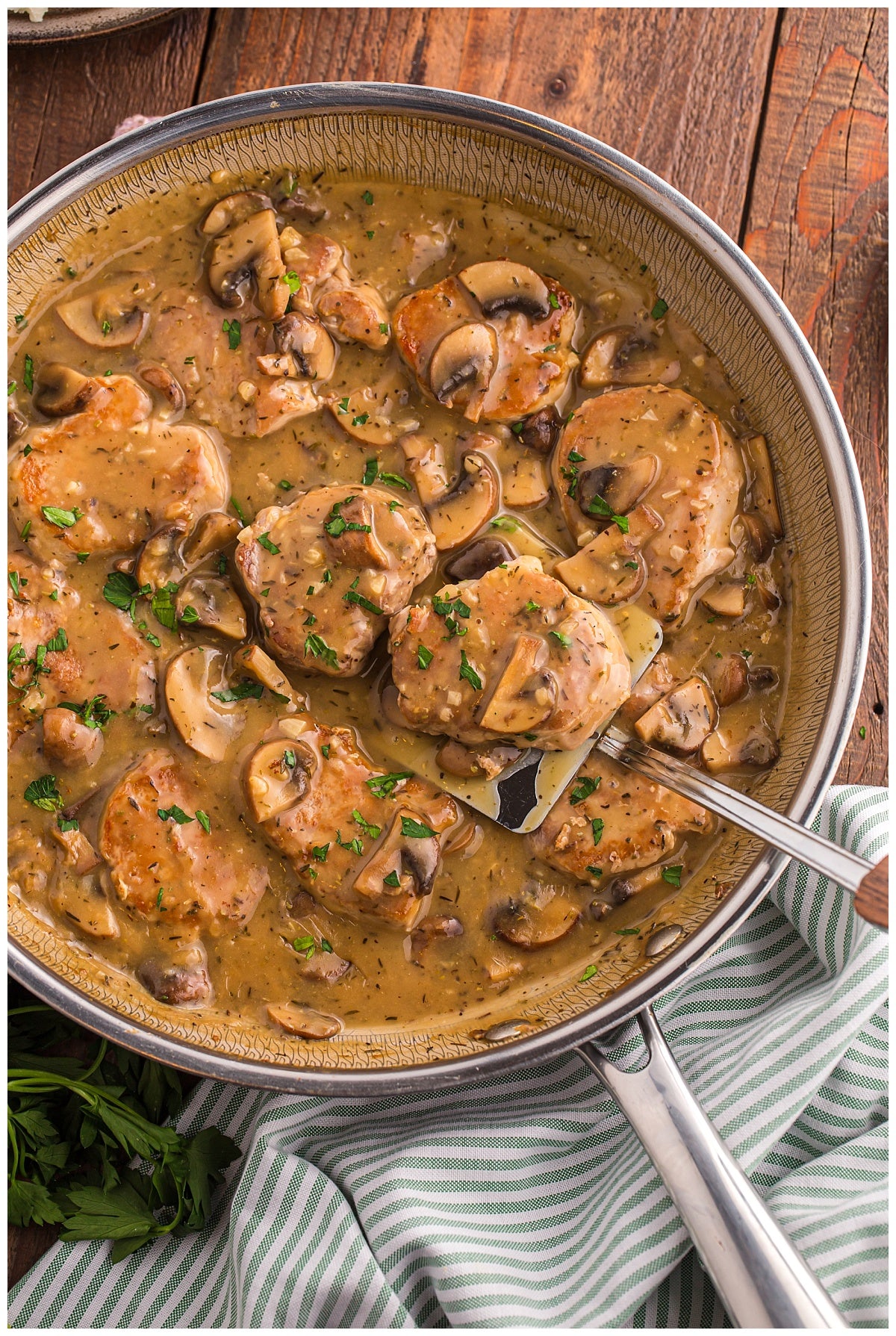 Pork Medallions with Mushroom Gravy Exclusive