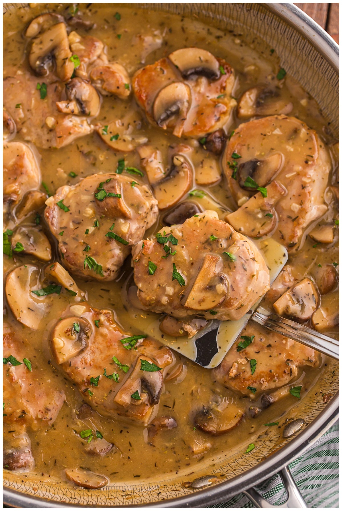 Pork Medallions with Mushroom Gravy Exclusive