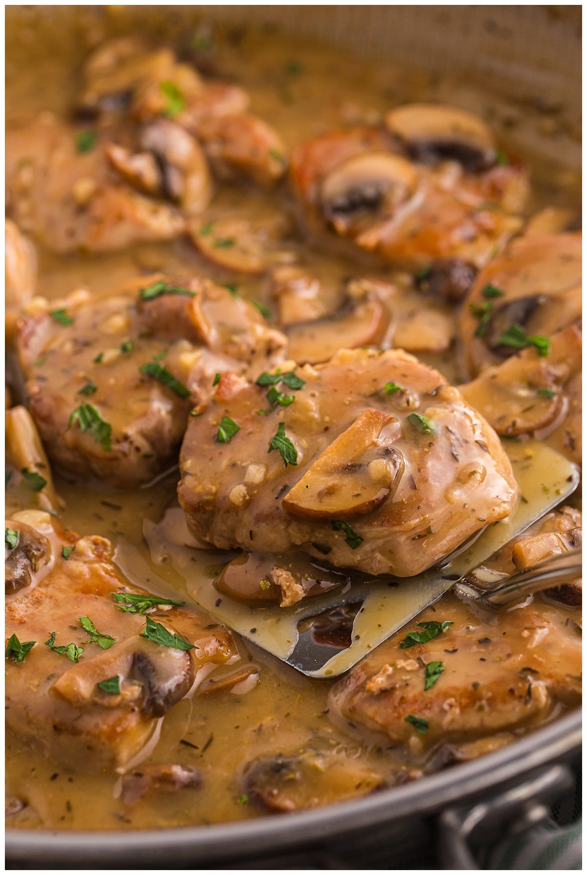 Pork Medallions with Mushroom Gravy Exclusive