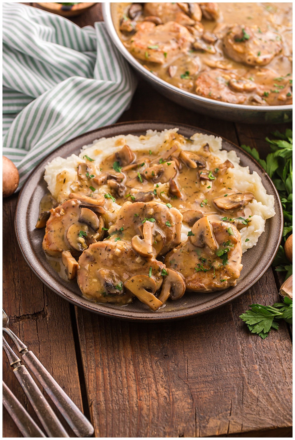 Pork Medallions with Mushroom Gravy Exclusive