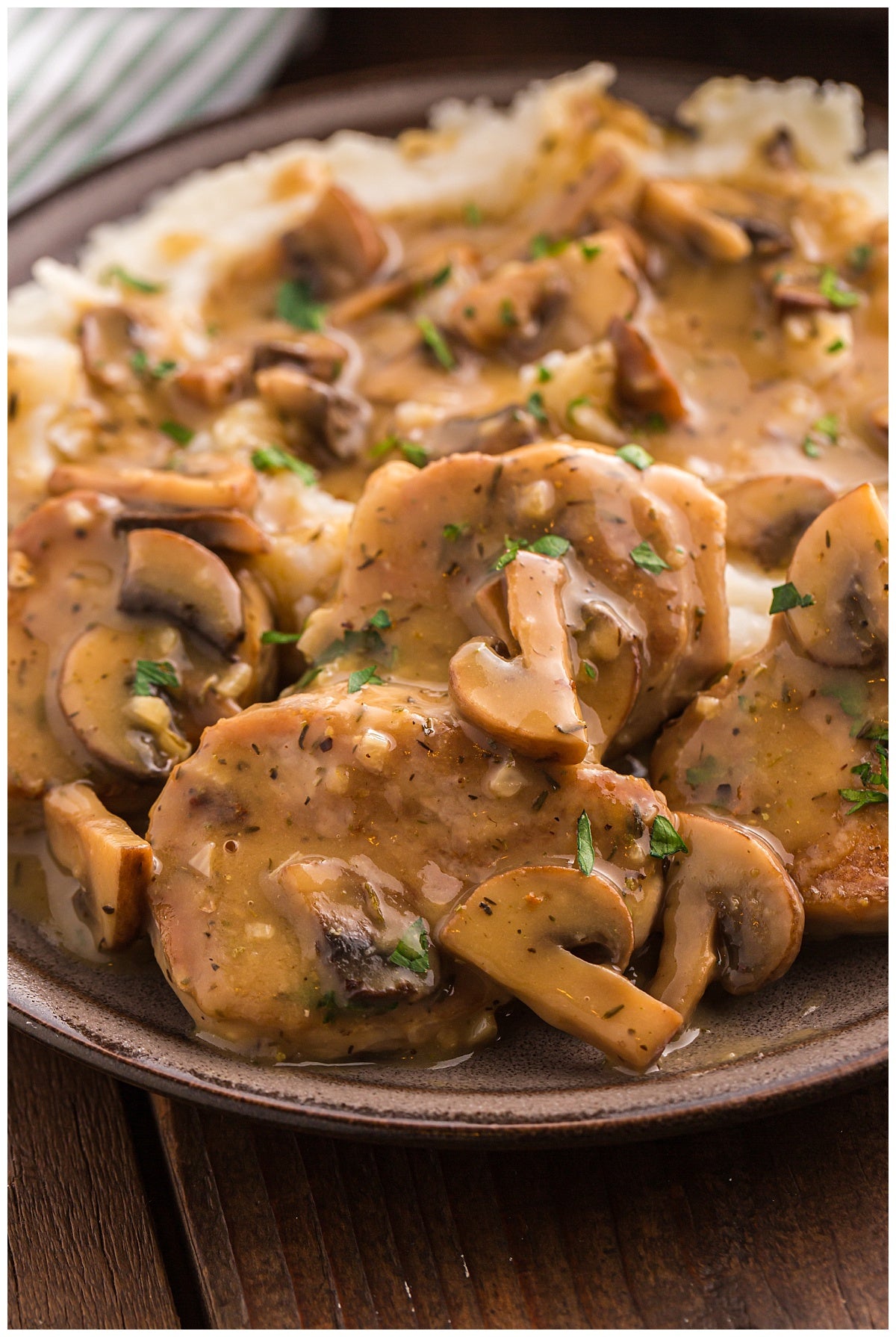 Pork Medallions with Mushroom Gravy Exclusive