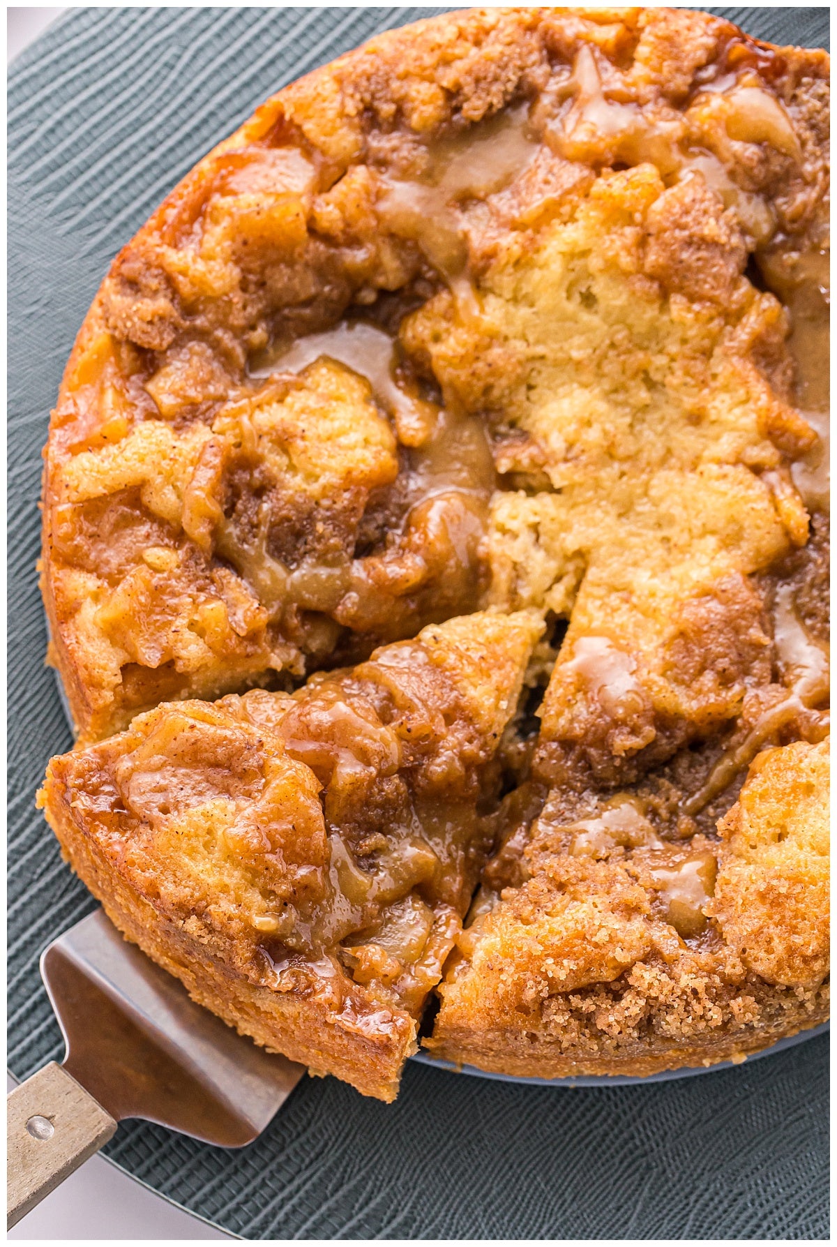 Apple Crumb Cake Exclusive