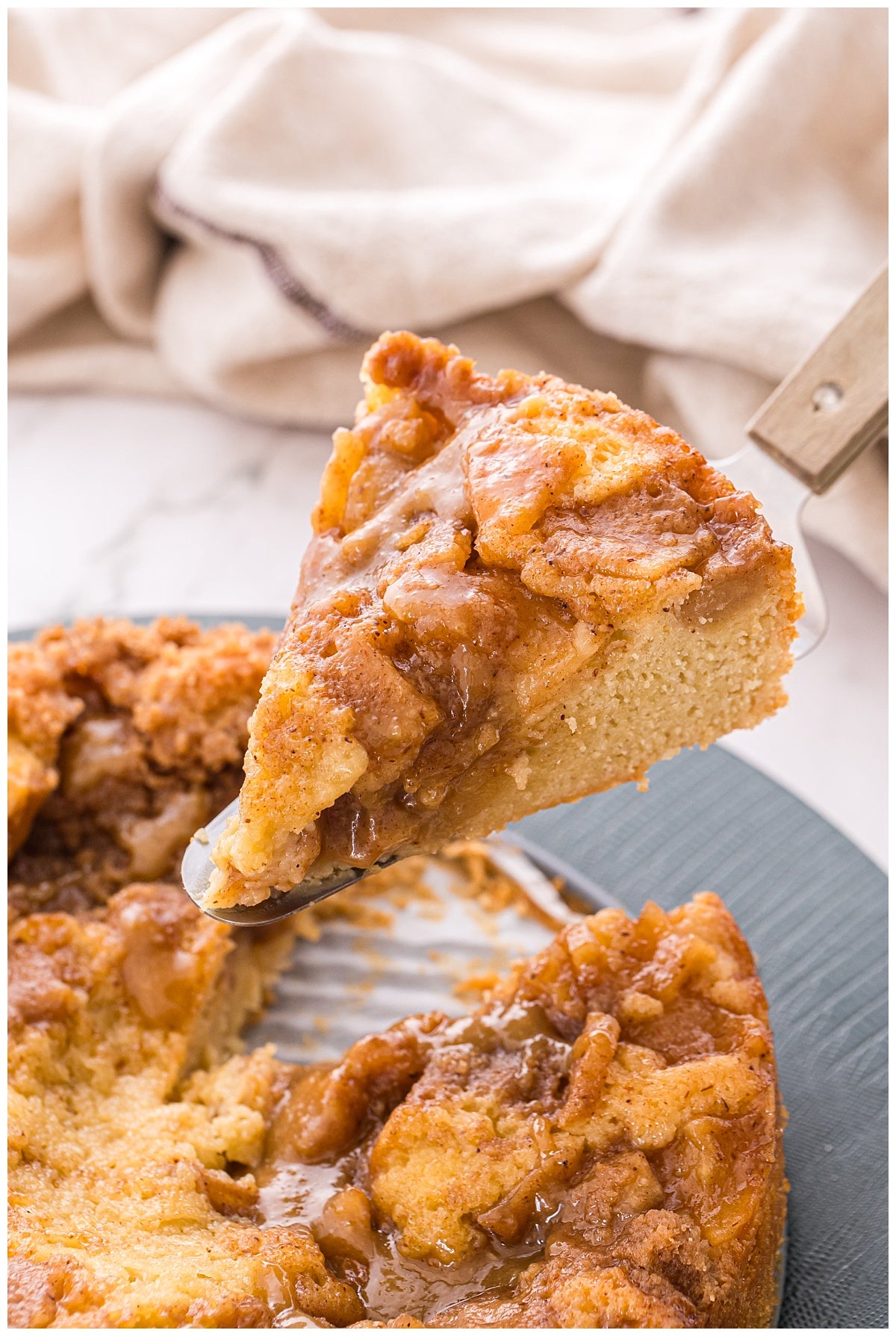 Apple Crumb Cake Exclusive