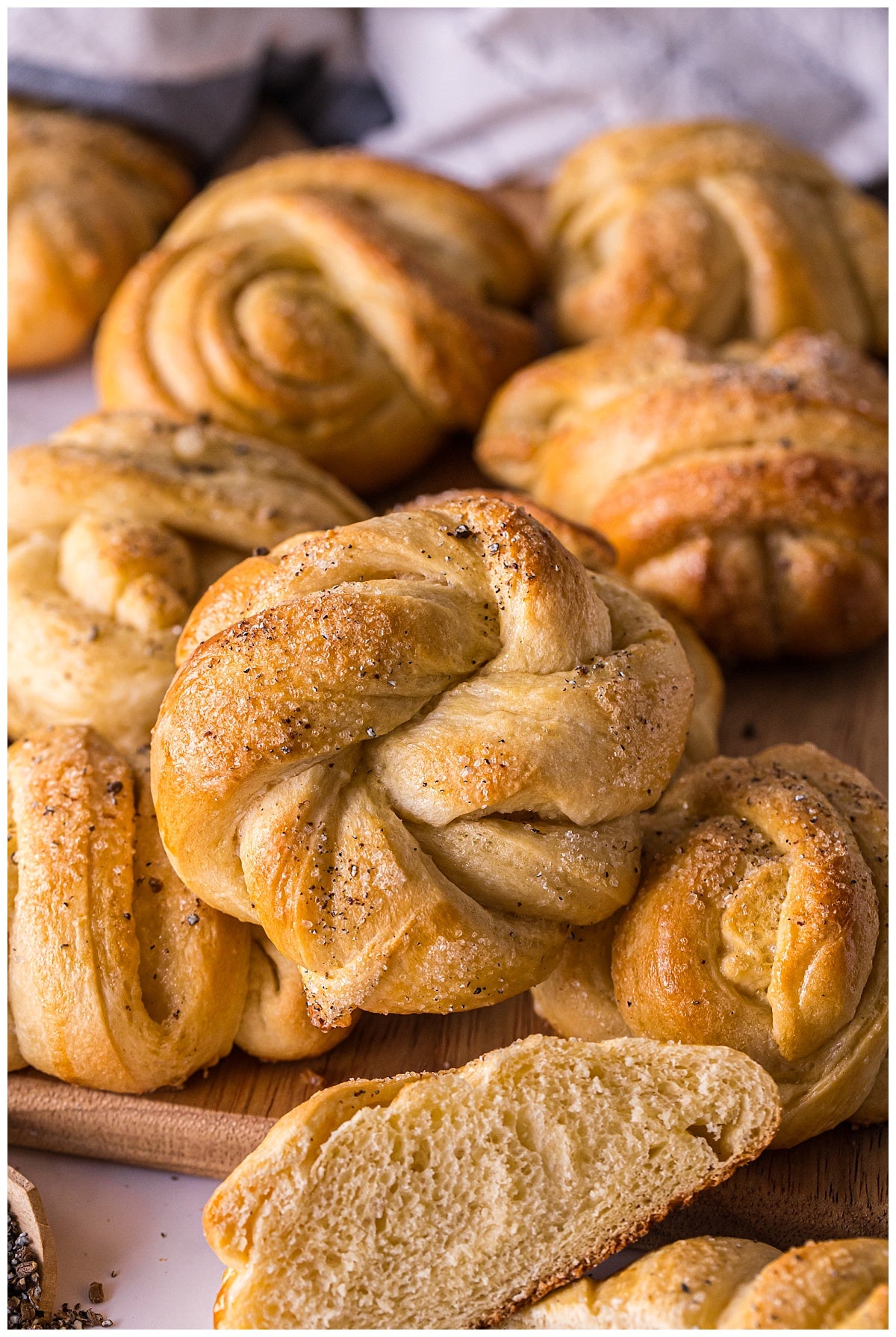 Cardamom Buns Exclusive