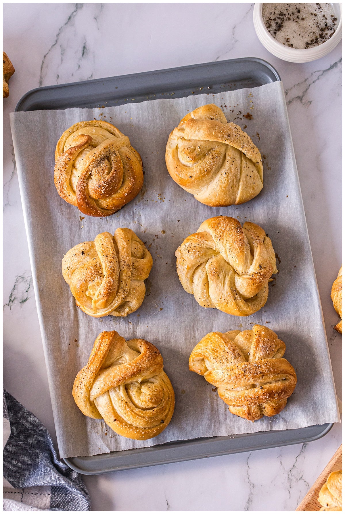 Cardamom Buns Exclusive