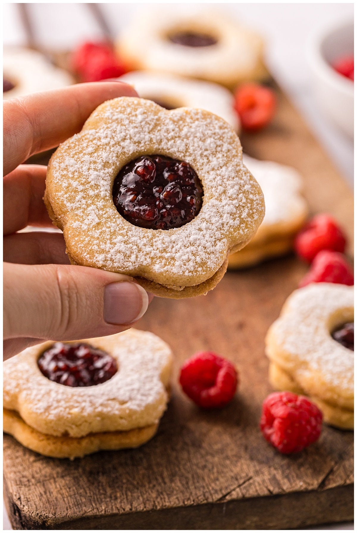 Linzer Cookies (Raspberry) Exclusive