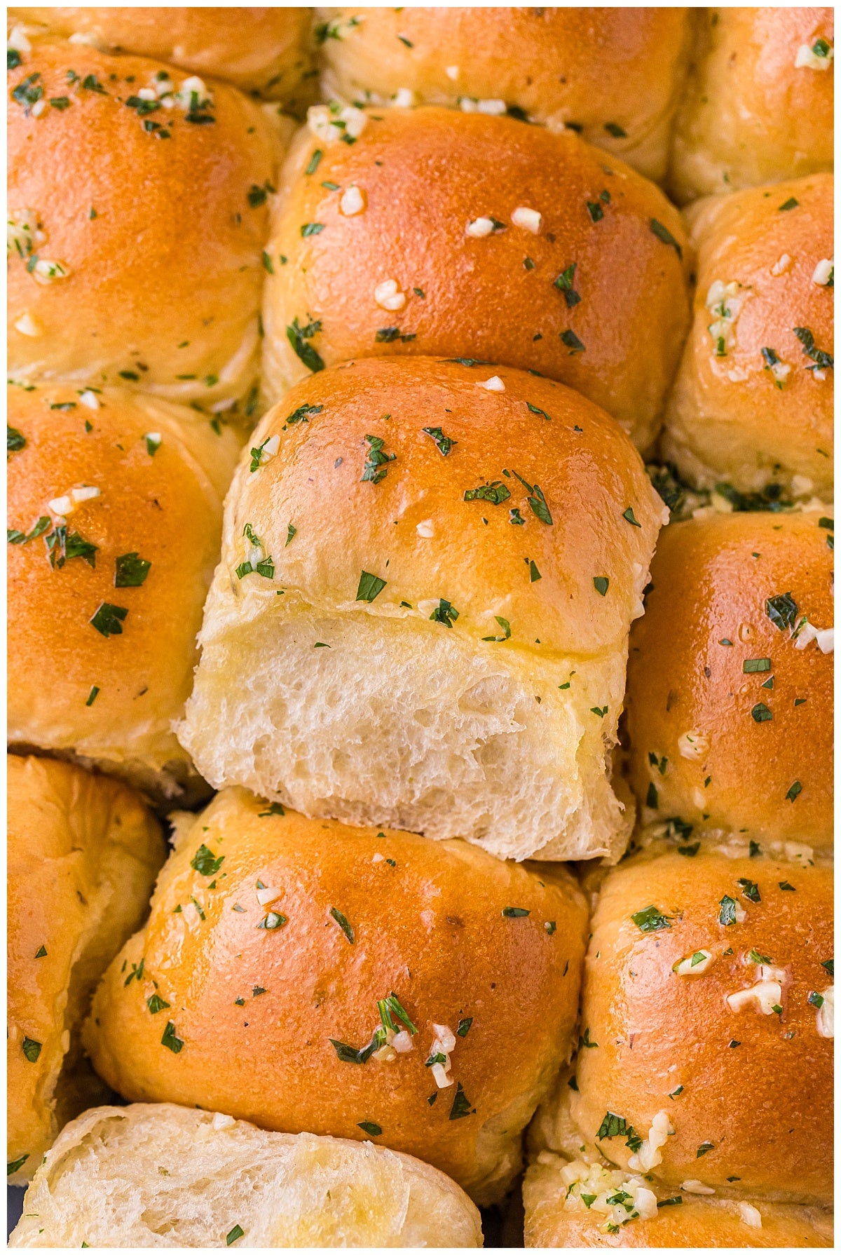Garlic Butter Rolls Exclusive