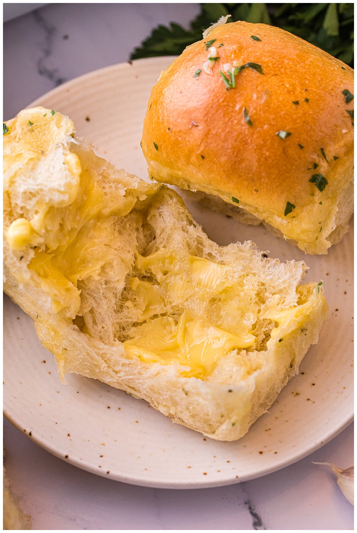 Garlic Butter Rolls Exclusive