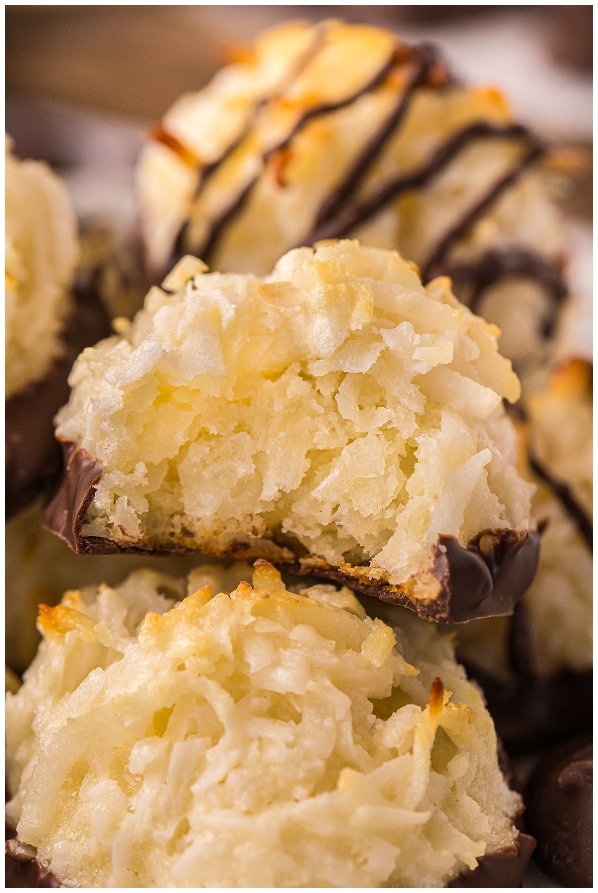 Coconut Macaroons Exclusive