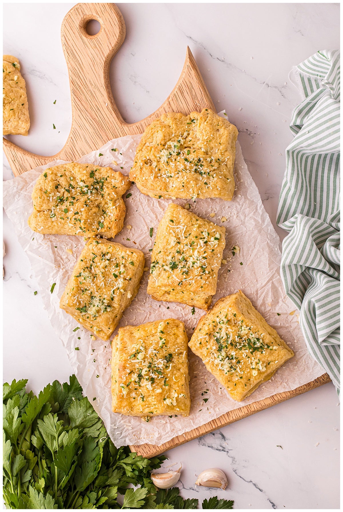 Garlic Bread Biscuits Exclusive