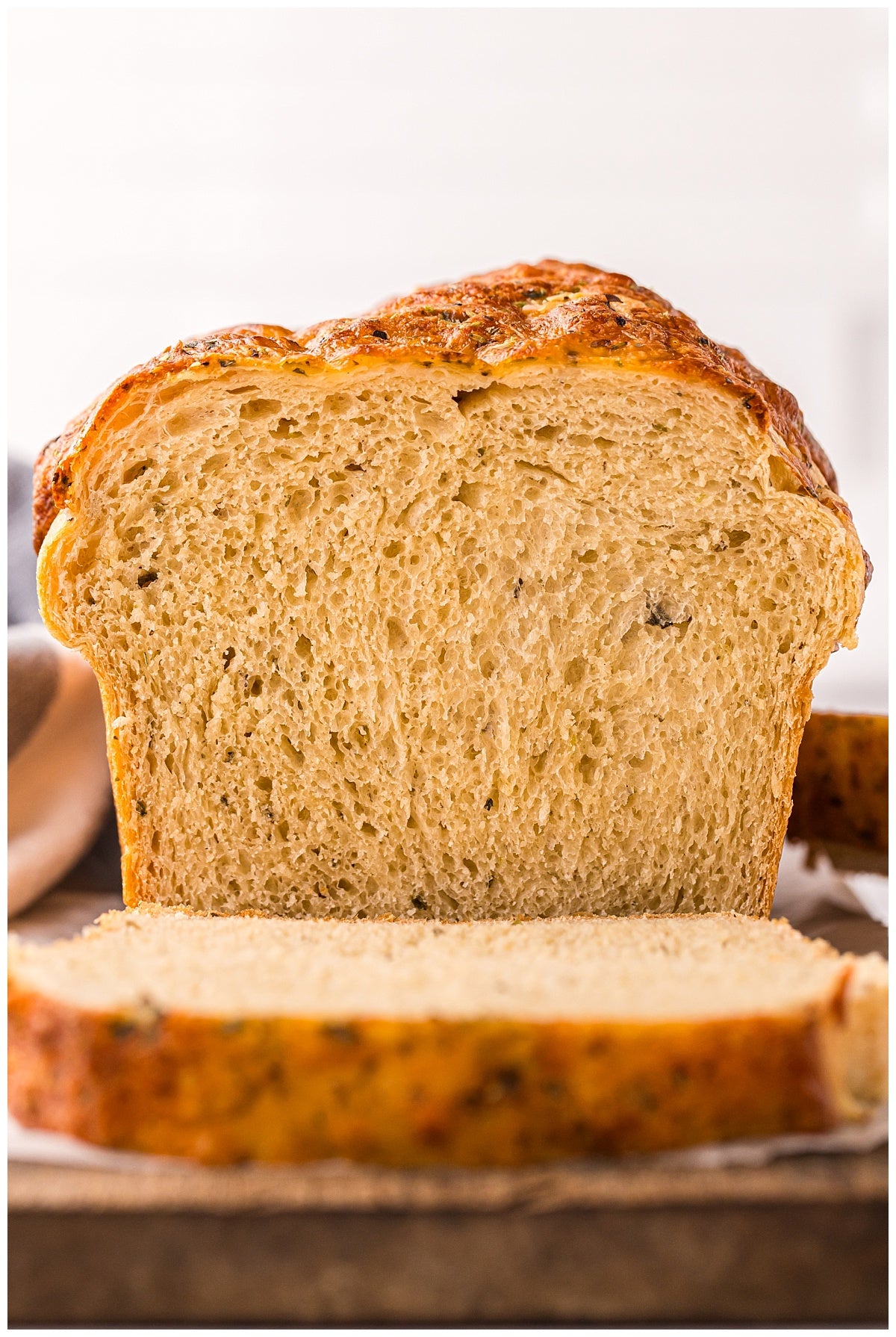 Italian Herb Cheese Bread Exclusive